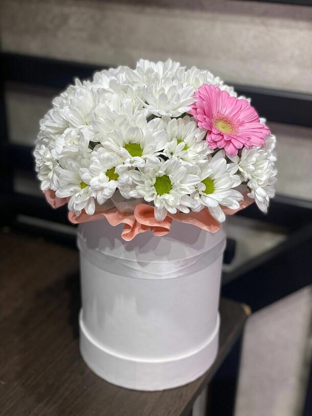 Весенний день, артикул F1251491 - 5271 рублей, доставка по городу. Flawery - доставка цветов