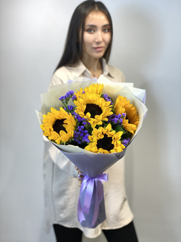 Афродита, артикул F1265336 - 8199 рублей, доставка по городу. Flawery - доставка цветов