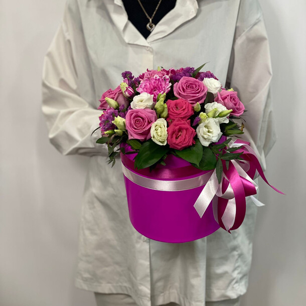 Мерлин, артикул F1265610 - 11084 рублей, доставка по городу. Flawery - доставка цветов