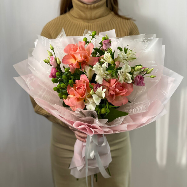 Вирус, артикул F1267330 - 8053 рублей, доставка по городу. Flawery - доставка цветов