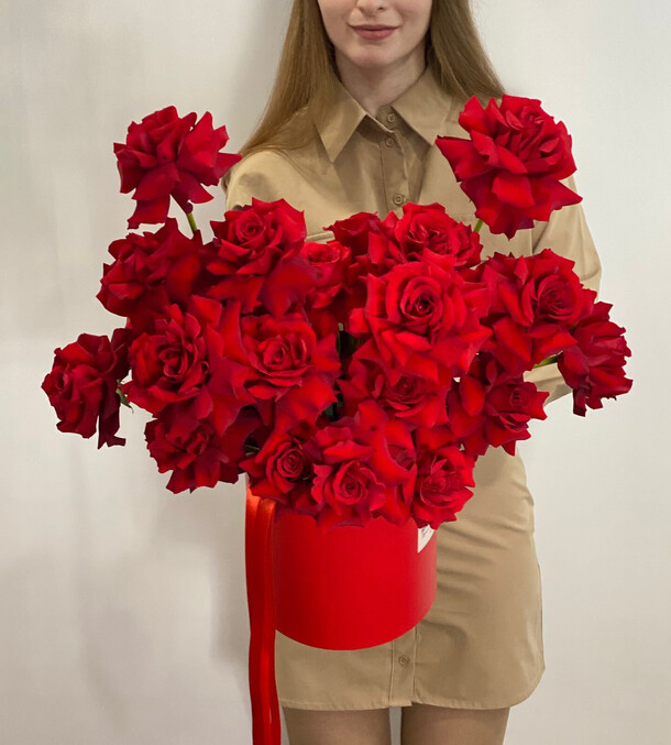 Мерле, артикул F1267652 - 19546 рублей, доставка по городу. Flawery - доставка цветов