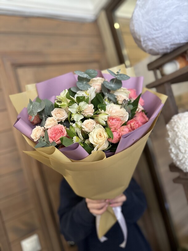 Аризона, артикул F1268230 - 12005 рублей, доставка по городу. Flawery - доставка цветов