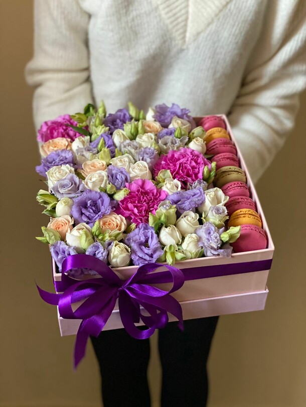 Лилу, артикул F1268309 - 17423 рублей, доставка по городу. Flawery - доставка цветов