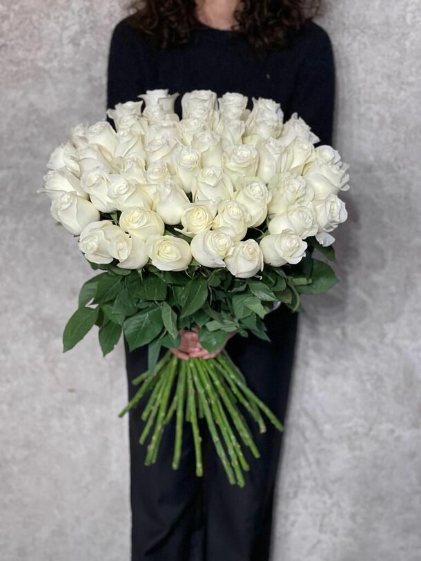 45 белых роз🌹, артикул F1268354 - 29136 рублей, доставка по городу. Flawery - доставка цветов