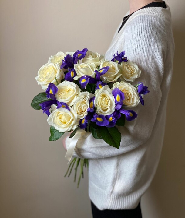 Ириска 🌿, артикул F1268397 - 7248 рублей, доставка по городу. Flawery - доставка цветов