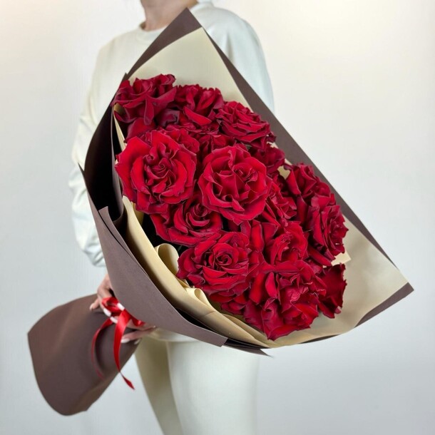 Кармен 🌹, артикул F1271366 - 8260 рублей, доставка по городу. Flawery - доставка цветов