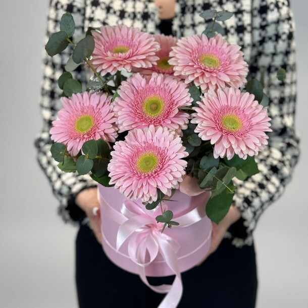 Андромеда 🌸, артикул F1277101 - 5227 рублей, доставка по городу. Flawery - доставка цветов