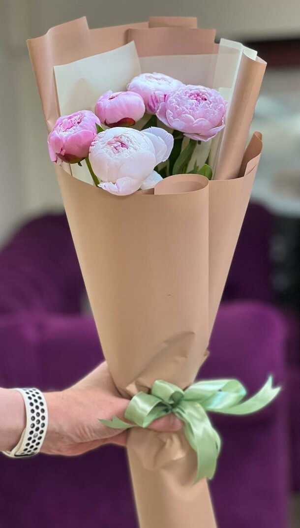 Сарра, артикул F1278891 - 6807 рублей, доставка по городу. Flawery - доставка цветов