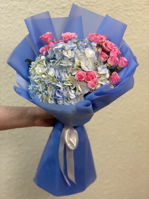 Мальвина, артикул F1278893 - 4267 рублей, доставка по городу. Flawery - доставка цветов