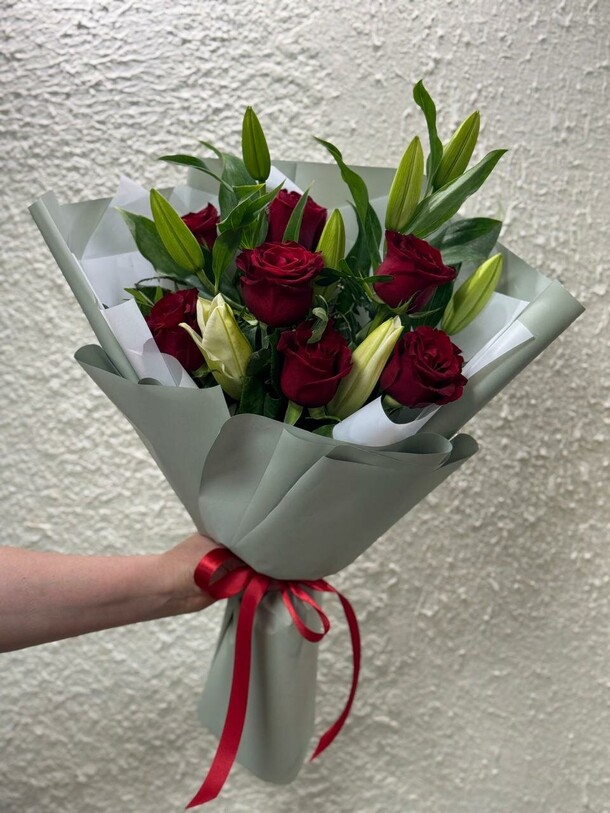 Мадонна, артикул F1279651 - 8295 рублей, доставка по городу. Flawery - доставка цветов