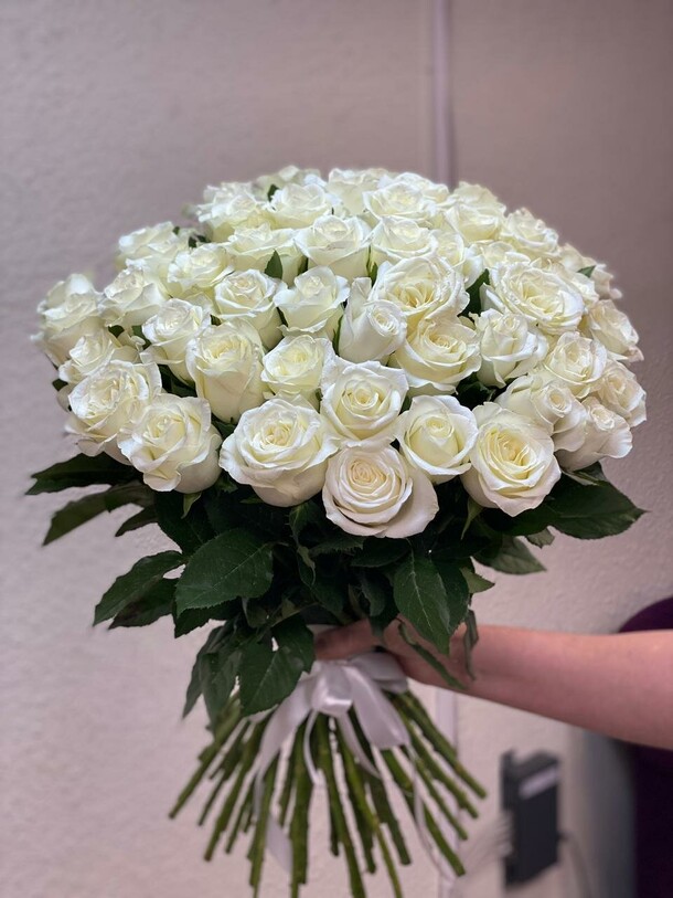 Белоснежка, артикул F1279885 - 23323 рублей, доставка по городу. Flawery - доставка цветов