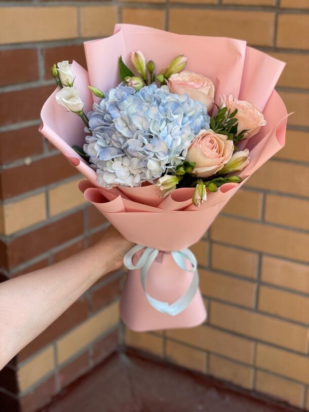 Шармель, артикул F1288095 - 5627 рублей, доставка по городу. Flawery - доставка цветов