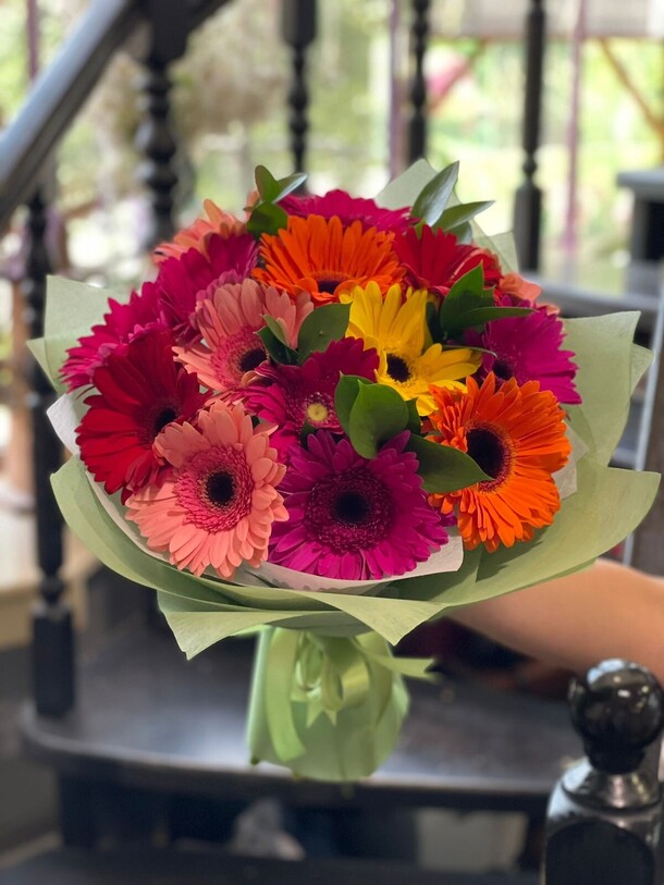 Радуга 💓, артикул F1288109 - 5718 рублей, доставка по городу. Flawery - доставка цветов