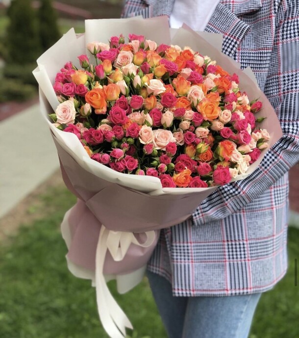 Радужный миг 🧡💛❤️, артикул F1292909 - 27818 рублей, доставка по городу. Flawery - доставка цветов