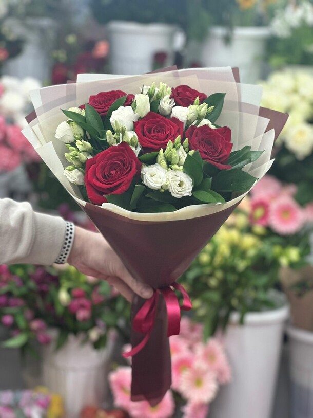 Молли, артикул F1317889 - 9529 рублей, доставка по городу. Flawery - доставка цветов