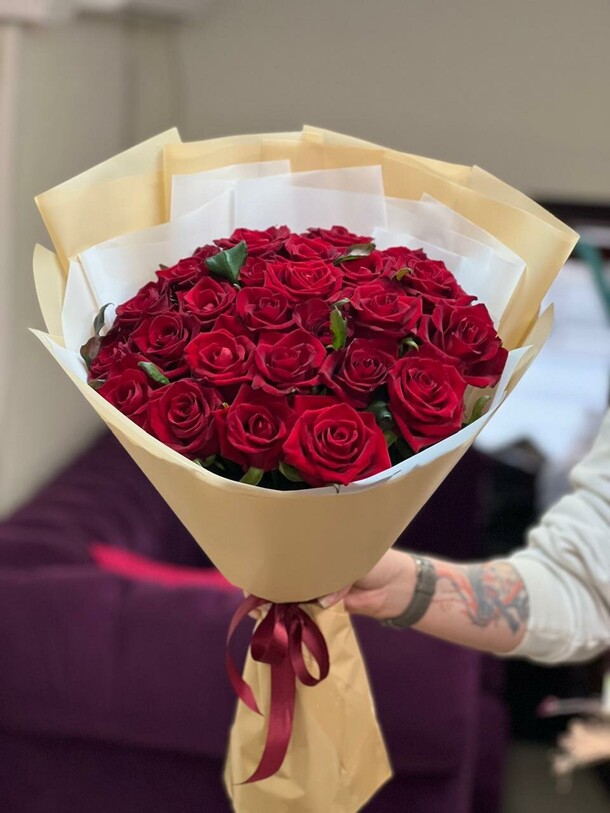 Сапфир, артикул F1319998 - 11889 рублей, доставка по городу. Flawery - доставка цветов