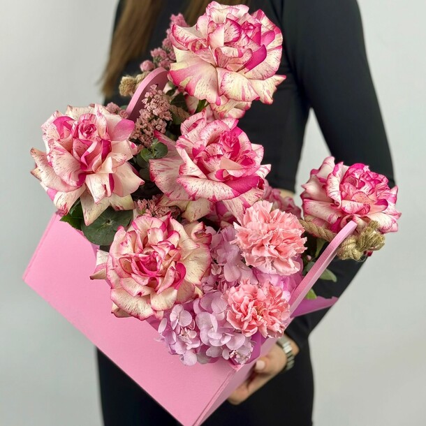 Майский чай, артикул F1341390 - 9499 рублей, доставка по городу. Flawery - доставка цветов