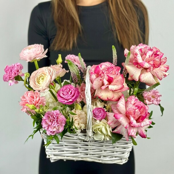 Лавандовый вечер, артикул F1342644 - 16299 рублей, доставка по городу. Flawery - доставка цветов