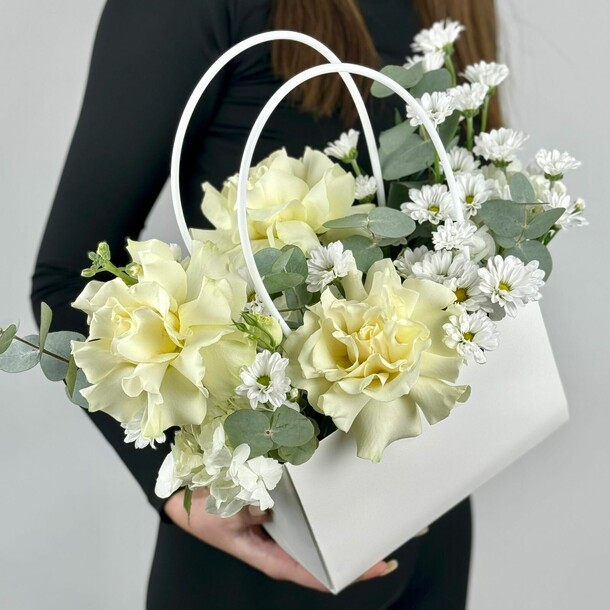 Соблазн, артикул F1401375 - 7845 рублей, доставка по городу. Flawery - доставка цветов