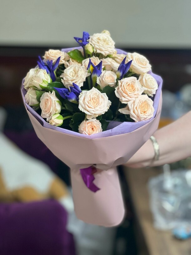 Бабочка, артикул F1410429 - 2690 рублей, доставка по городу. Flawery - доставка цветов