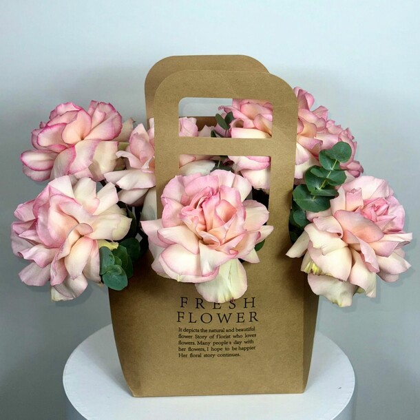 Фламинго, артикул F1436096 - 2050 рублей, доставка по городу. Flawery - доставка цветов