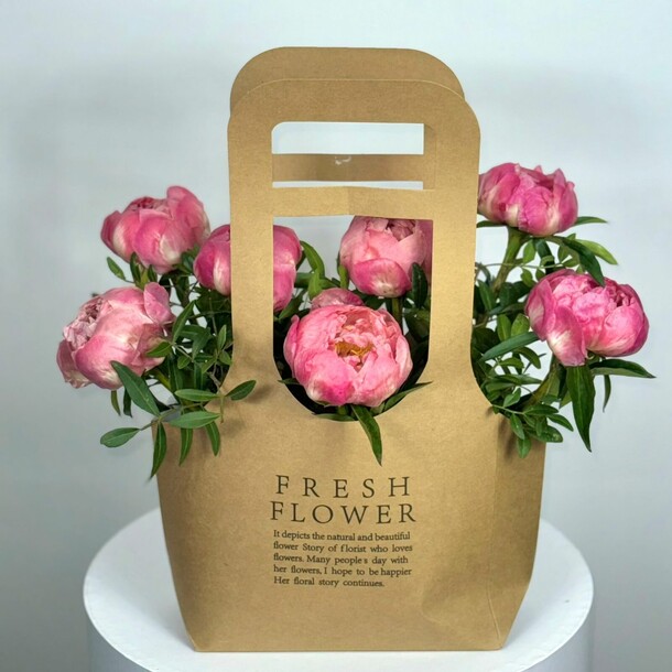 Корал шарм, артикул F1436099 - 2980 рублей, доставка по городу. Flawery - доставка цветов