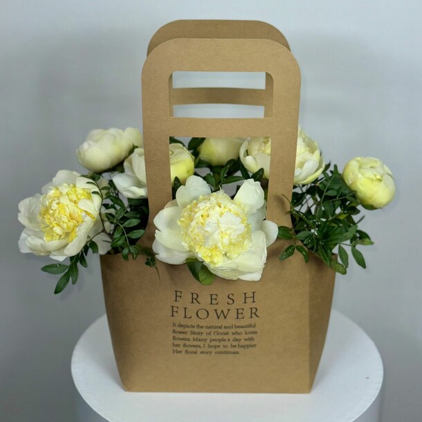 Дюшес, артикул F1436100 - 2980 рублей, доставка по городу. Flawery - доставка цветов