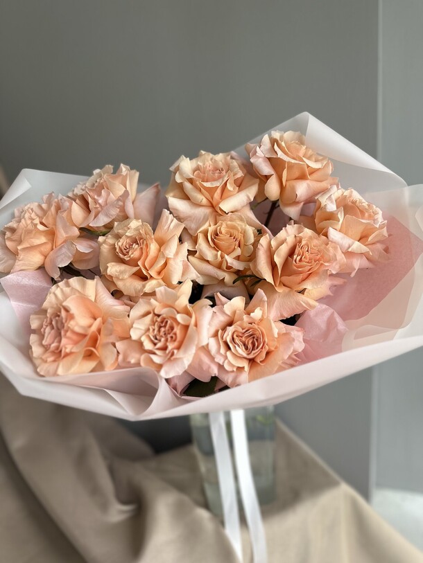 Французские розы 11, артикул F1308061 - 7986 рублей, доставка по городу. Flawery - доставка цветов