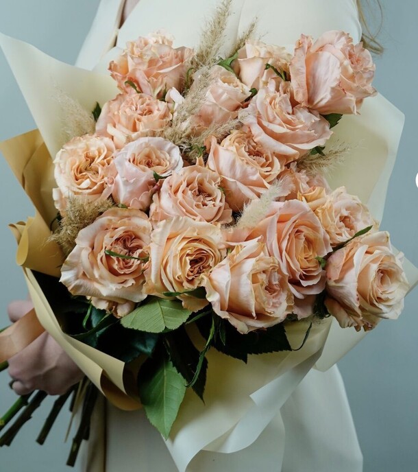 Shimmer, артикул F1254517 - 10665 рублей, доставка по городу. Flawery - доставка цветов