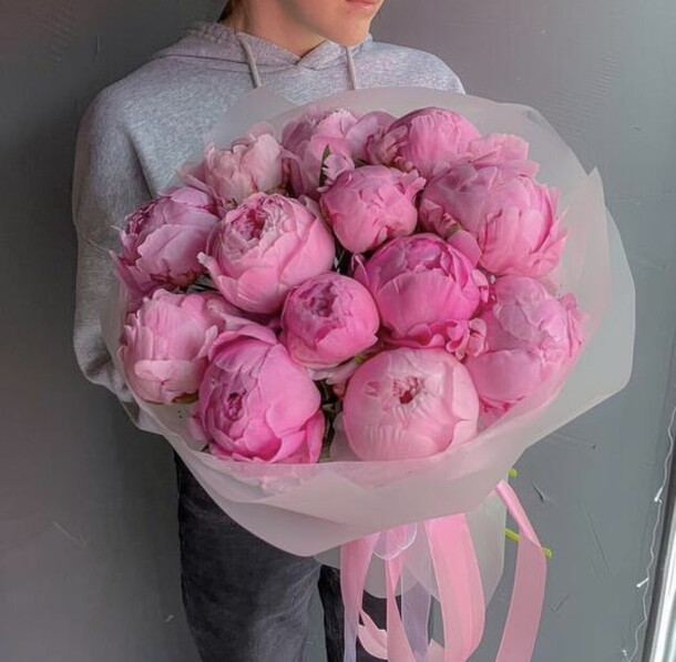 Красивые пионы, артикул F1411030 - 13500 рублей, доставка по городу. Flawery - доставка цветов