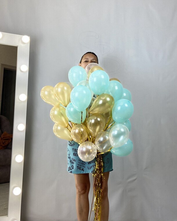 35 шаров малышей, артикул F1449494 - 3640 рублей, доставка по городу. Flawery - доставка цветов