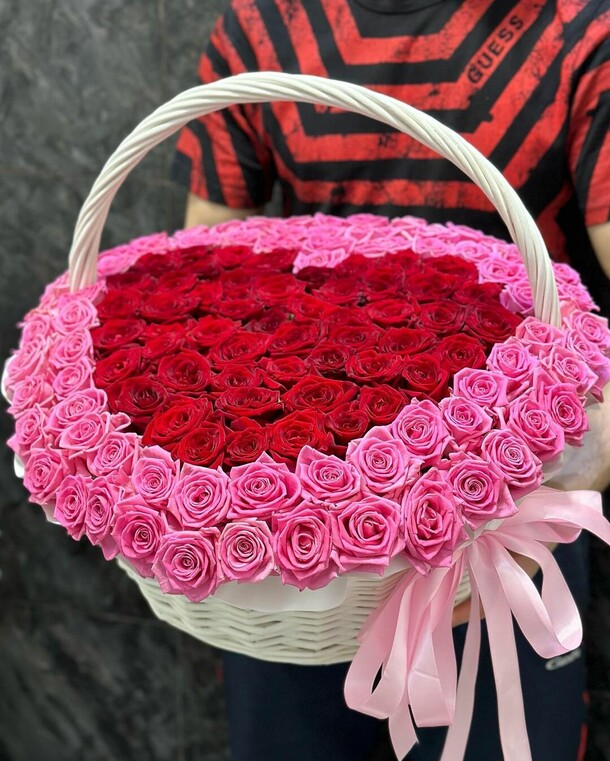 Роза в корзине сердца, артикул F1240255 - 46123 рублей, доставка по городу. Flawery - доставка цветов