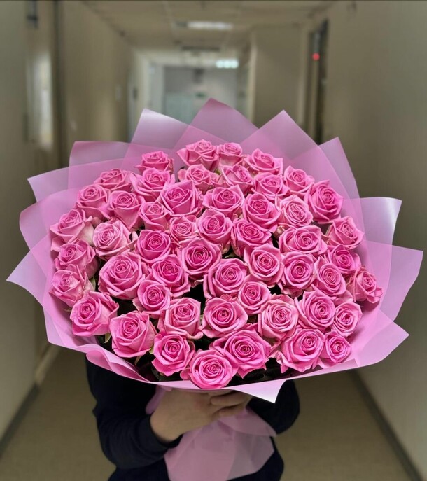 Роза аква премиум, артикул F1290576 - 29537 рублей, доставка по городу. Flawery - доставка цветов