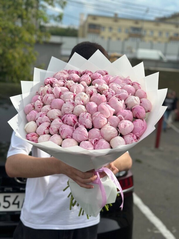 Пионы сара бернар, артикул F1290620 - 100672 рублей, доставка по городу. Flawery - доставка цветов