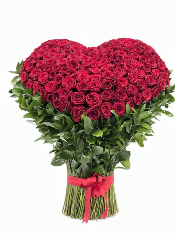 3d сердце, артикул F1360653 - 81809 рублей, доставка по городу. Flawery - доставка цветов