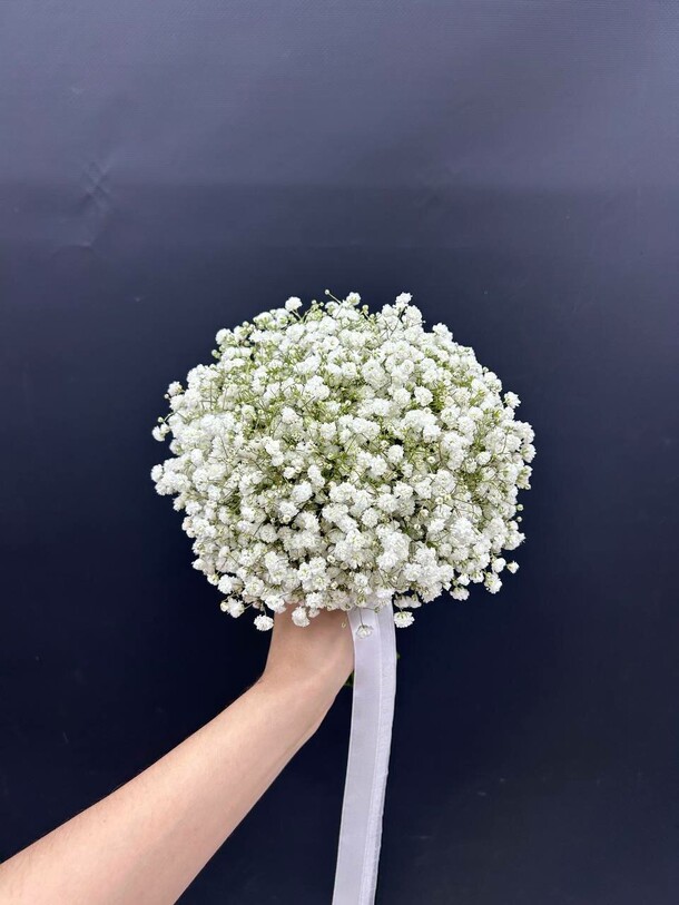 Букет невесты из гипсофилы, артикул F1240332 - 3420 рублей, доставка по городу. Flawery - доставка цветов