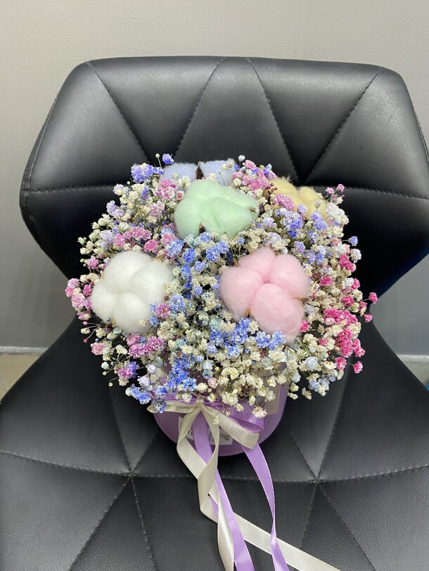 Композиция с сухоцветами. Гипсофила с хлопком, артикул F1347901 - 2650 рублей, доставка по городу. Flawery - доставка цветов