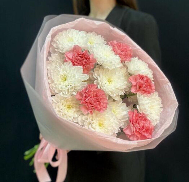 Букет цветов для нее🤍, артикул F1432918 - 3328 рублей, доставка по городу. Flawery - доставка цветов