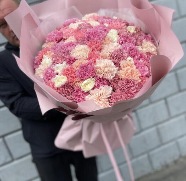 Букет из 101-го диантуса., артикул F1449831 - 22000 рублей, доставка по городу. Flawery - доставка цветов