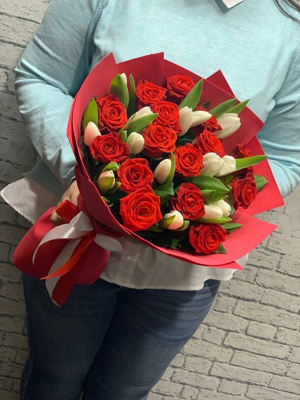 Романтика, артикул F1171756 - 10716 рублей, доставка по городу. Flawery - доставка цветов