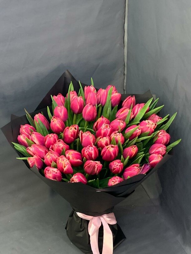 Тюльпаны пионовидные, артикул F1219136 - 10999 рублей, доставка по городу. Flawery - доставка цветов