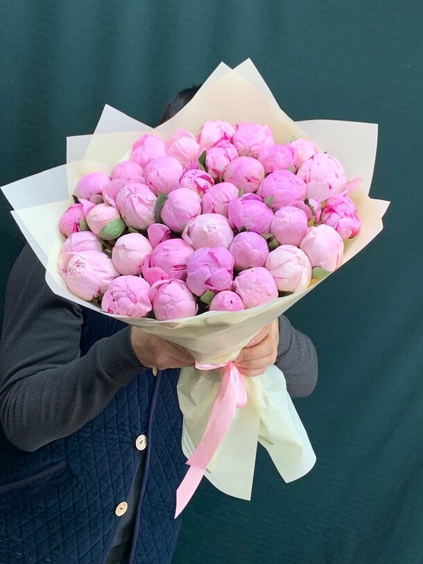 Пионы розовые, артикул F1387084 - 39530 рублей, доставка по городу. Flawery - доставка цветов