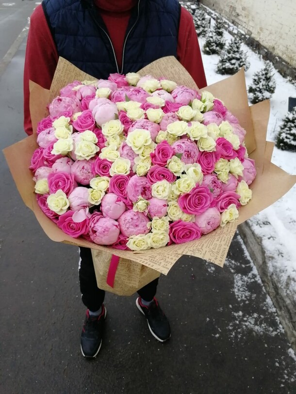 Бархатистый звон., артикул F25792 - 64419 рублей, доставка по городу. Flawery - доставка цветов