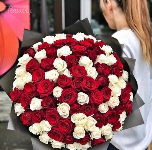 Букет яблоко евы (101 роза), артикул F25813 - 24889 рублей, доставка по городу. Flawery - доставка цветов