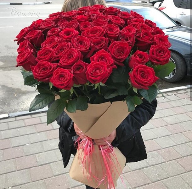 Букет из 51 красных роз., артикул F25831 - 13599 рублей, доставка по городу. Flawery - доставка цветов