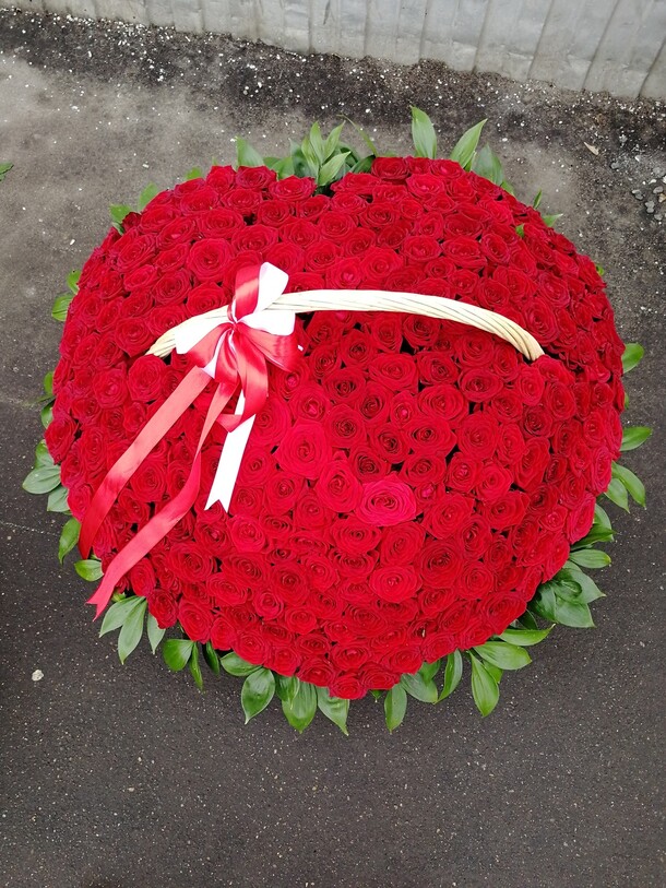 Сердца из розы., артикул F27485 - 67550 рублей, доставка по городу. Flawery - доставка цветов