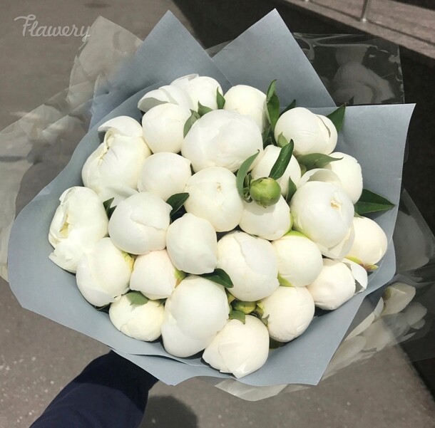 Белый лебедь, артикул F33638 - 26999 рублей, доставка по городу. Flawery - доставка цветов