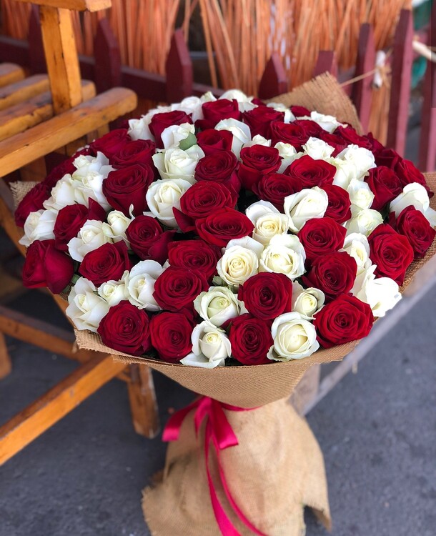 Микс из розы., артикул F34767 - 22539 рублей, доставка по городу. Flawery - доставка цветов