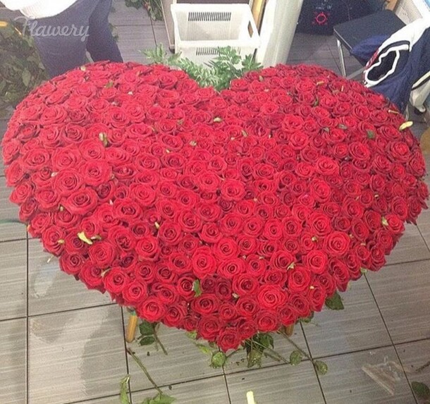 Сердца корзина., артикул F34798 - 139150 рублей, доставка по городу. Flawery - доставка цветов