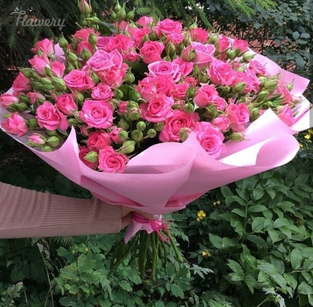 Букет из кустовых роз., артикул F34816 - 15399 рублей, доставка по городу. Flawery - доставка цветов